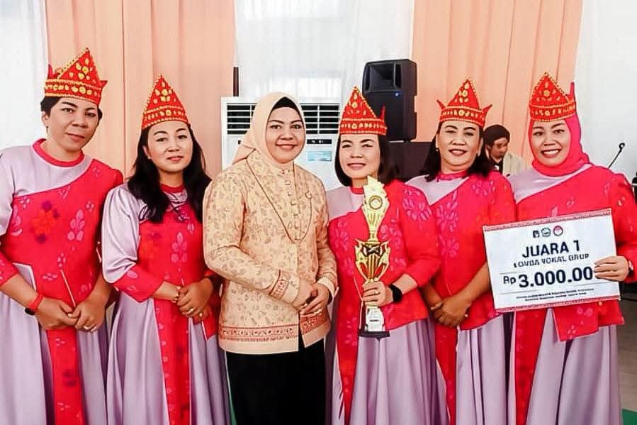Morowali Utara Raih Juara I Vocal Group di FORKOM DWP III Sulawesi Tengah
