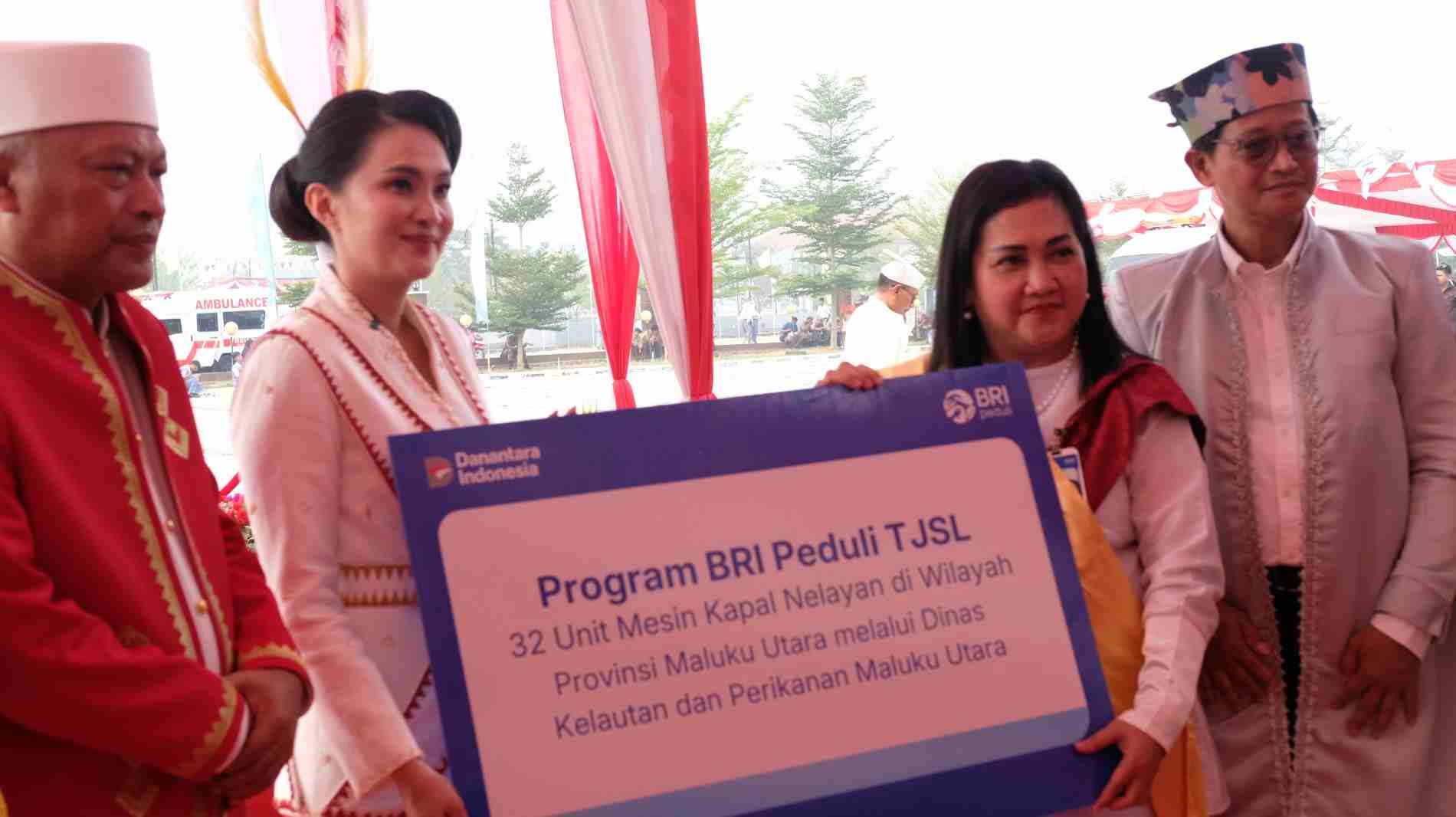 BRI Salurkan Mesin Kapal hingga Ambulans di Maluku Utara